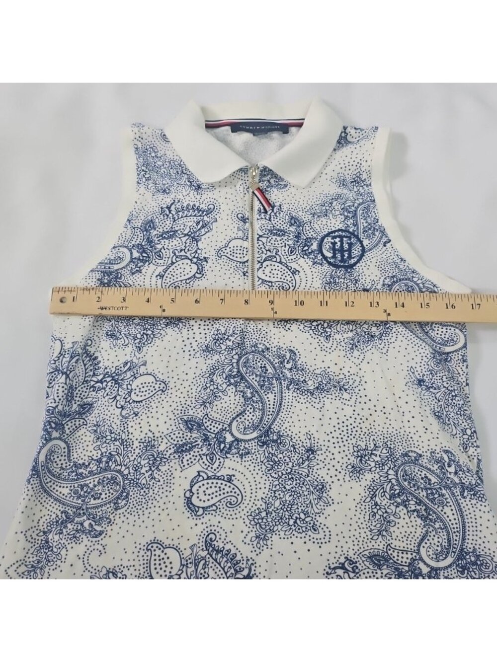 Tommy Hilfiger Sleeveless Golf Polo M Blue White Paisley Tennis Top Country Club - Picture 9 of 13